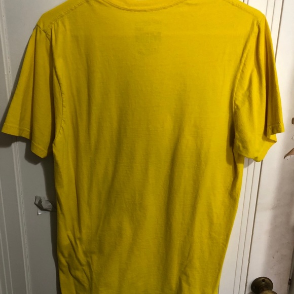 MICHIGAN T SHIRT. MEDIUM. MENS - Picture 7 of 9